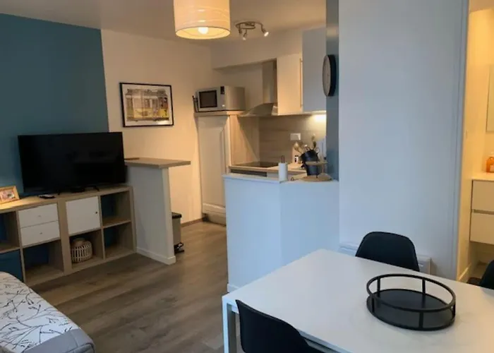 דירה Etape Saumuroise En Centre-ville *