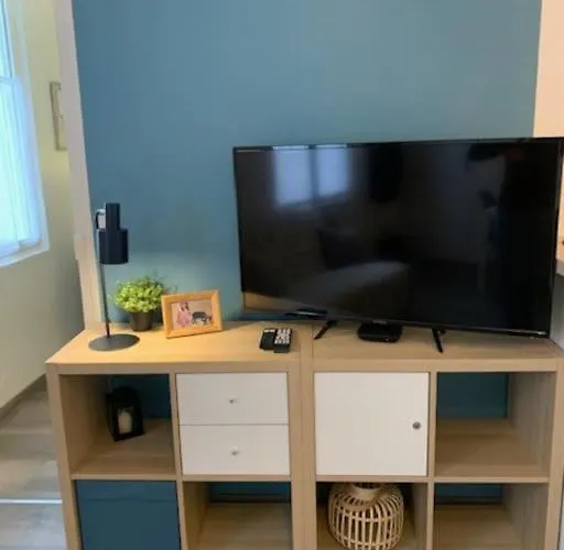 Etape Saumuroise En Centre-ville شقة *